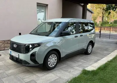 Ford Tourneo – 2024, 29 000 km