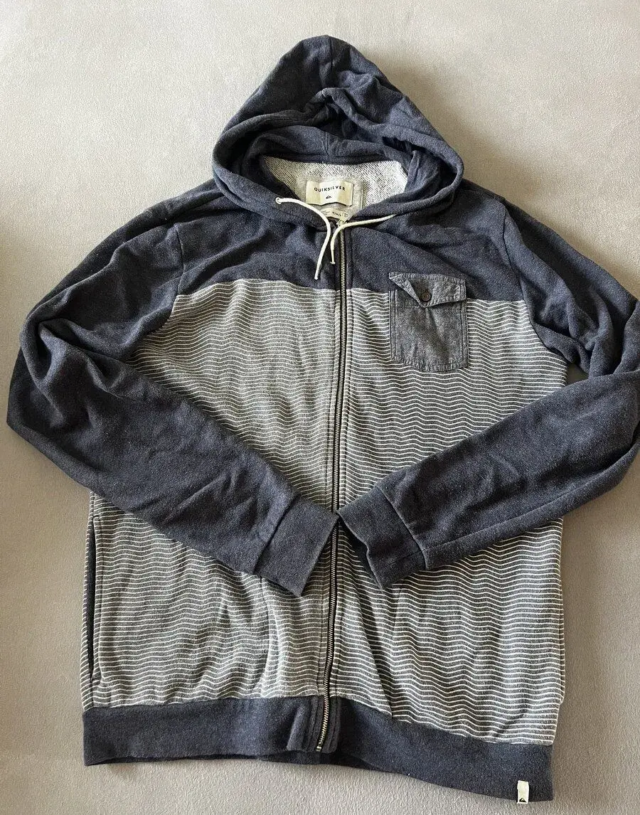 quiksilver mikina velkost M