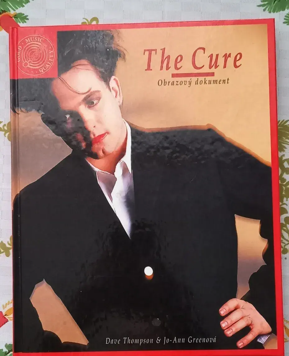 Knihu The Cure