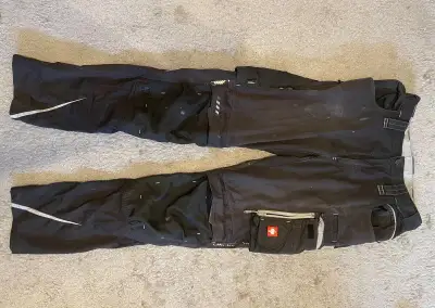 Strauss nohavice velkosť 102
