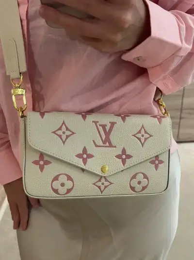 Louis Vuitton Félicie bielo-ružová - Od 5.12.