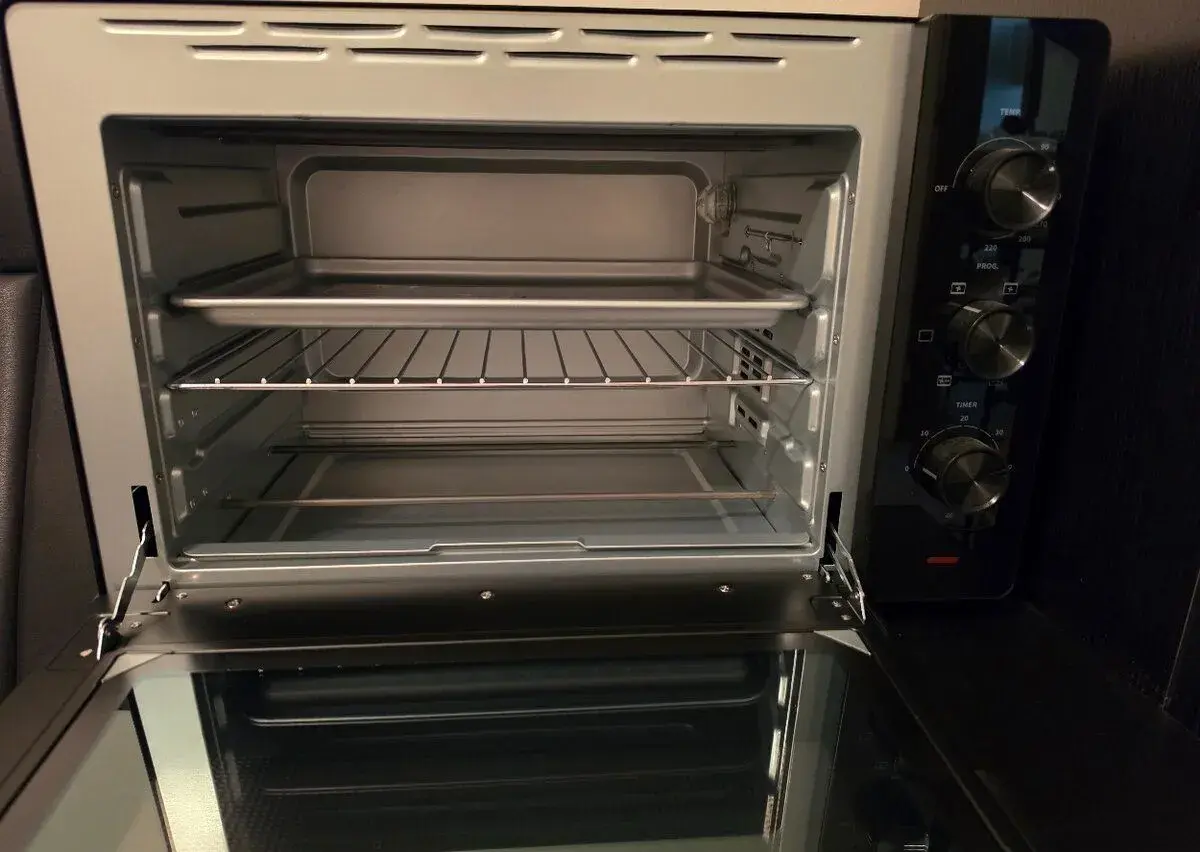 Mini rura Hisense HOM45M