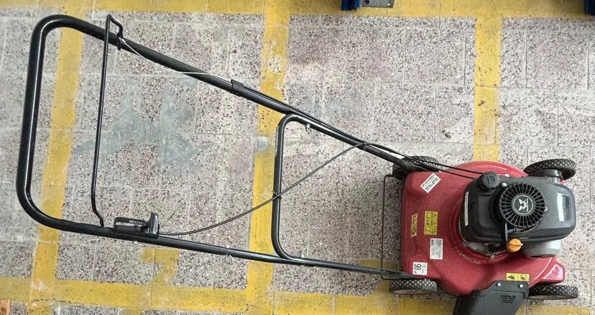 Kosačku bezpohonovú 11F-025J600