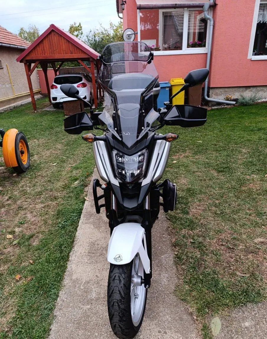 Hondu NC750x DCT