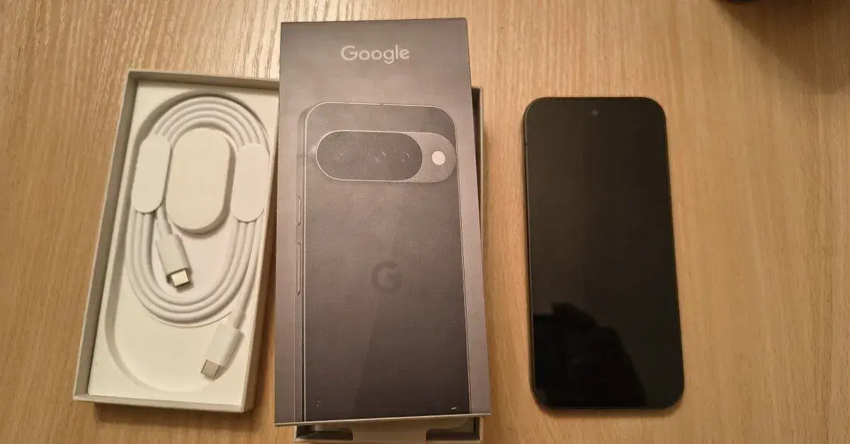 Google Pixel 10, 256GB Obsidian