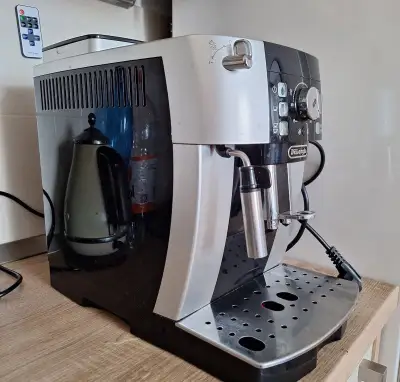 DeLonghi Magnifica S