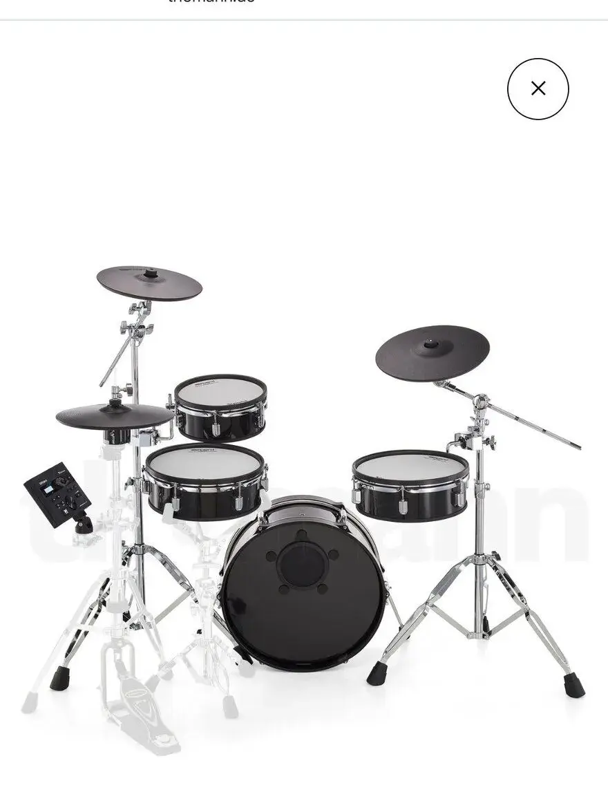 ROLAND VAD 103 Black