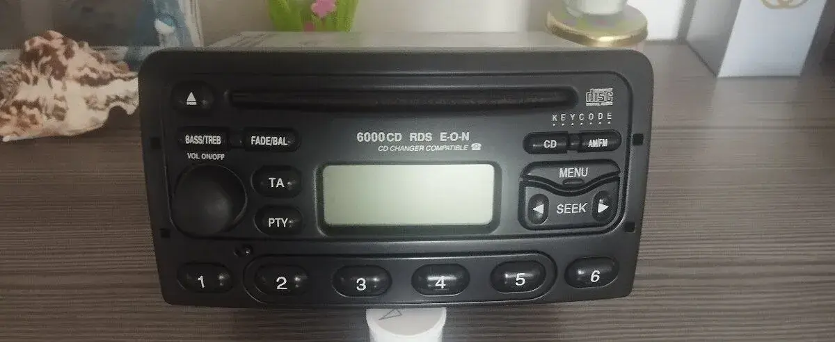 Autorádio Ford 6000 CD