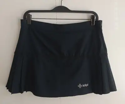 Čierna športová sukňa/skort (Kilpi)