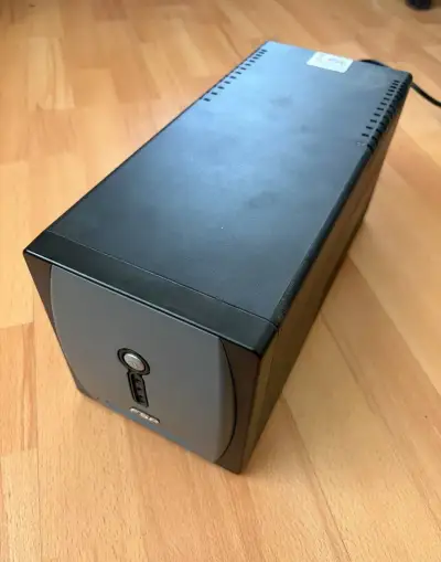FSP EP1000 1000VA/600W