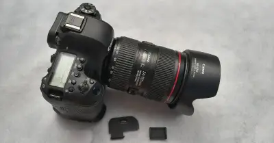 Canon Eos 6D Mark II + batery pack+ Canon EF 24-105 f4 L IS