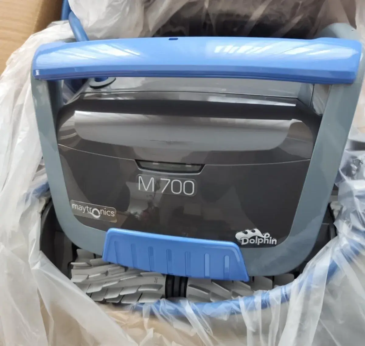 Vysávač DOLPHIN 700