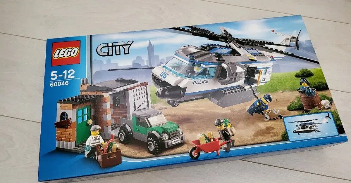 LEGO CITY 60046 Policajný vrtulník a zlodejov