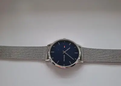 Tieto panske hodinky Tommy Hilfiger