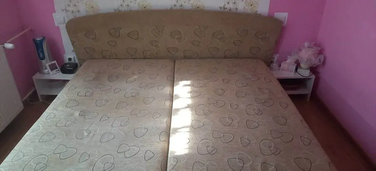 Manželská posteľ
