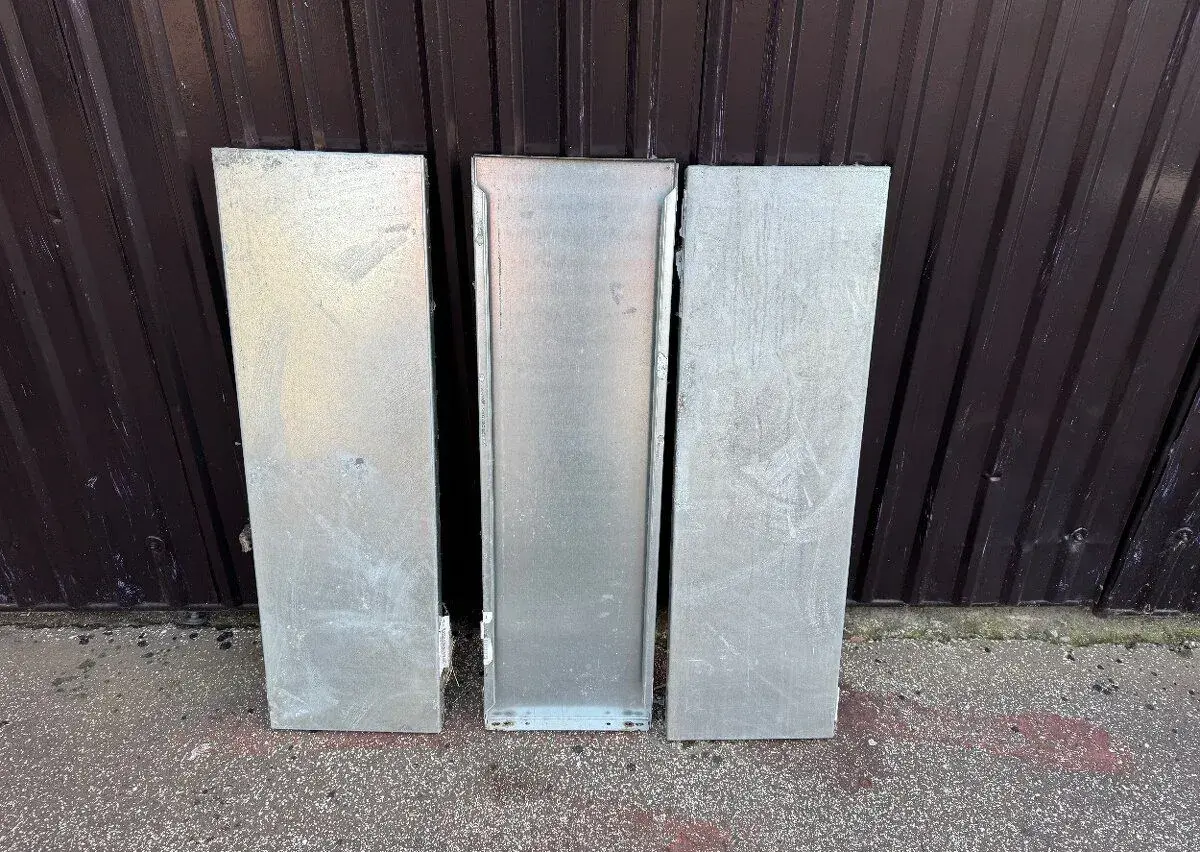 Pozinkované police 100 x 30 cm