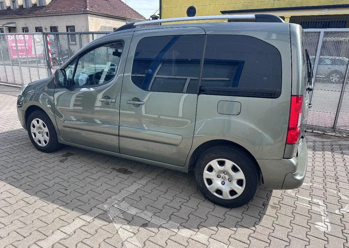 Peugeot Partner – 2012, 200 808 km