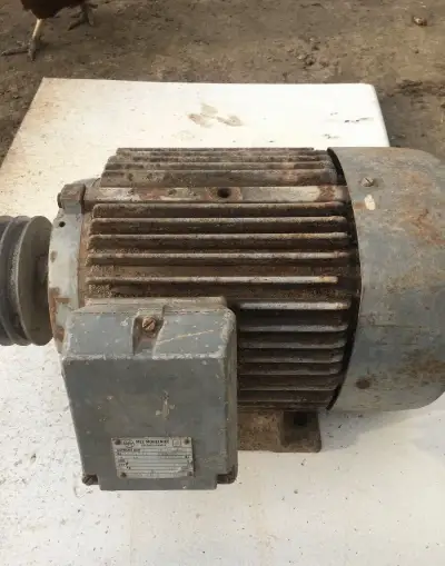 Na výmenu: 7,5kw elektromotor