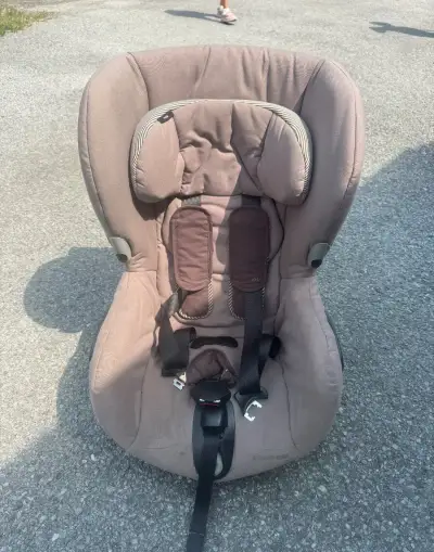 Autosedacka Maxi Cosi Axiss