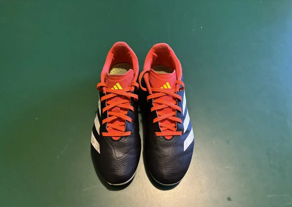 Detske kopacky Adidas Predator vel. 38