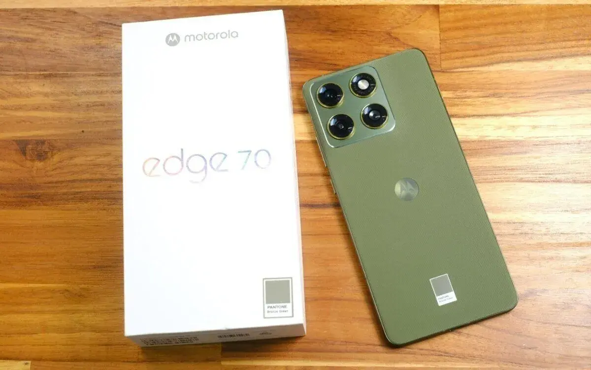 Motorola edge 70.