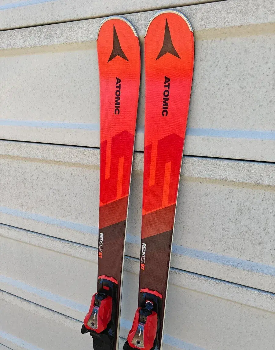 LYŽE ATOMIC REDSTER S7 156CM