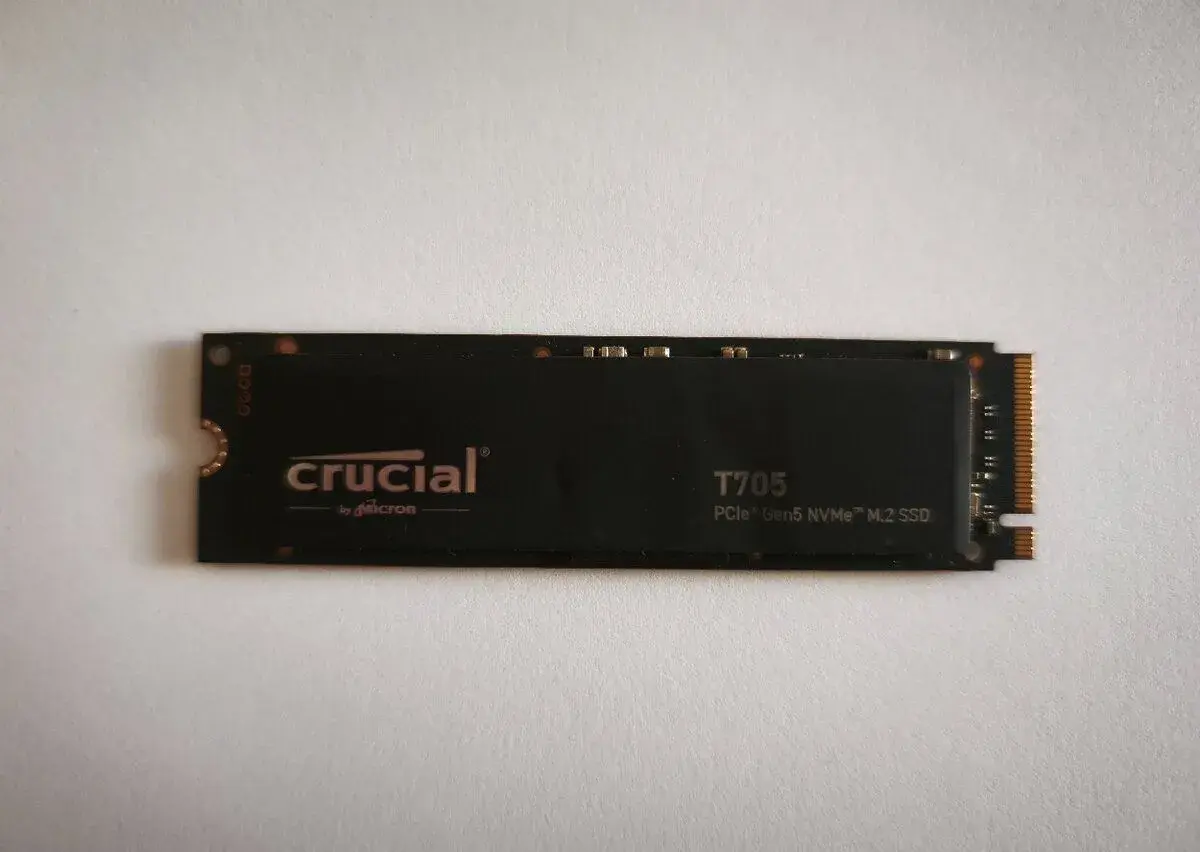 Crucial T705 1TB, M.2 2280, NVMe (nepoužité)