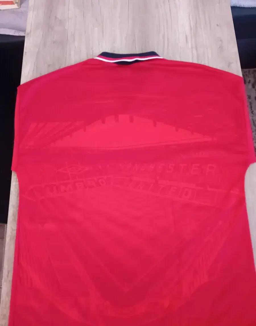 Historický retro dres Manchester United 1994-1996