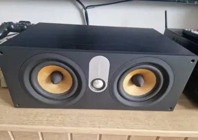 Bowers & Wilkins HTM62