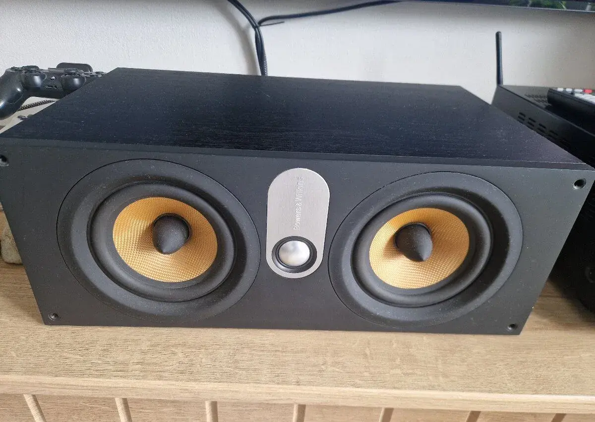 Bowers & Wilkins HTM62