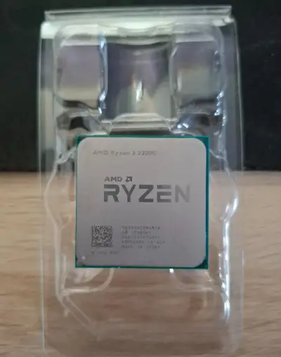 AMD Ryzen 3 2200G
