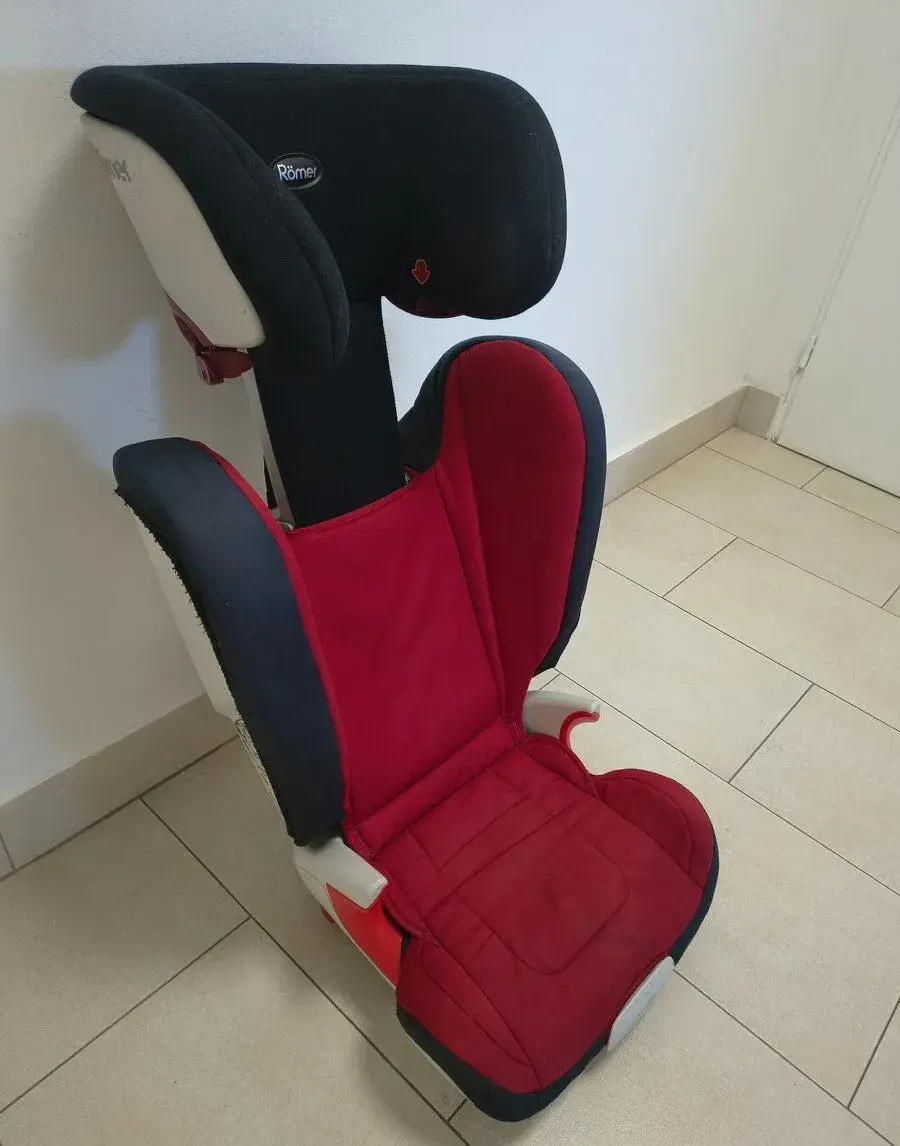 Detskú autosedačku BRITAX ROMER KEDFIX XP