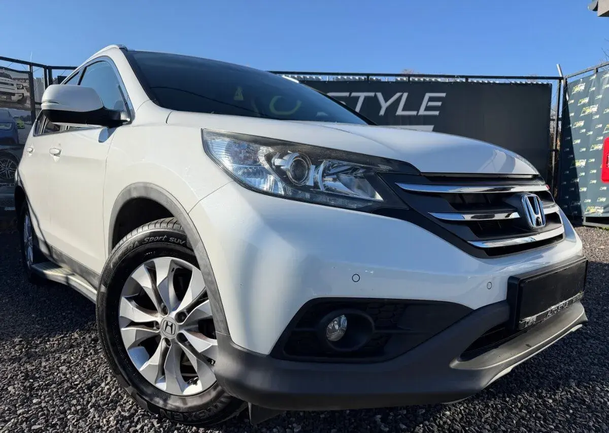 Honda CR-V – 2024, 145 100 km