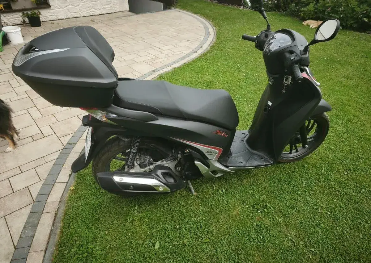 HONDA SH125 sport