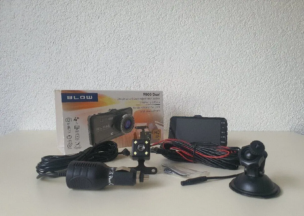 Kamera do auta, registrátor jazdy, cúvacia kamera F800