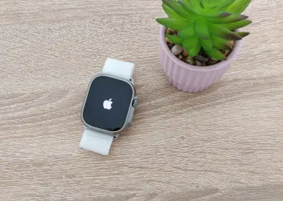 Apple Watch Ultra GPS+Cellular 49mm Titanium Case
