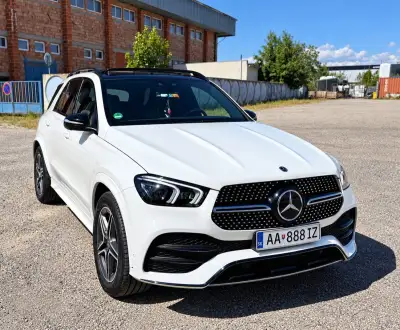 Mercedes-Benz Mercedes-Benz – 2021, 116 000 km