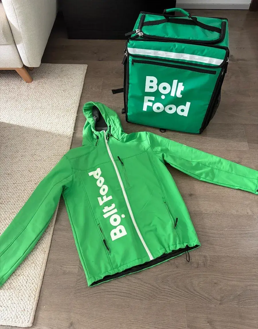 Bolt taška + bunda