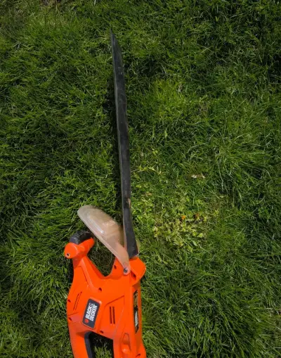 NOŽNICE ELEKTR. NA ŽIVÝ PLOT 45CM