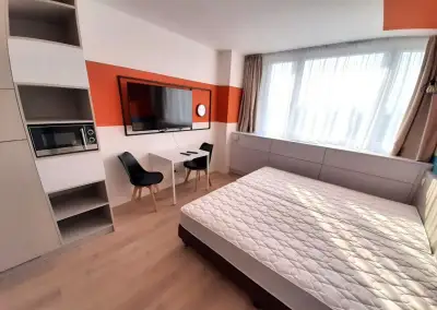 Prenájom zar. garsónky po rek. na Bajkalskej ul., Ružinov