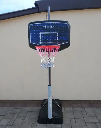 Basketbalový kôš