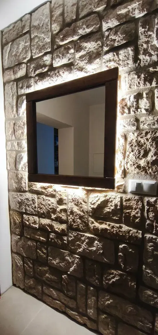 LED zrkadlo v dubovom ráme