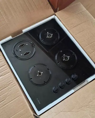 BOSCH Plynovú varnú dosku