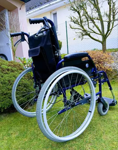 Invalidný vozík, VERMEIREN -Vivent JazzS50 Light 48 cm