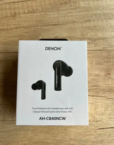 DENON slúchadlá - neotvorené (v obchode 159€)