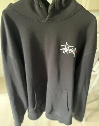 STUSSY HOODIE