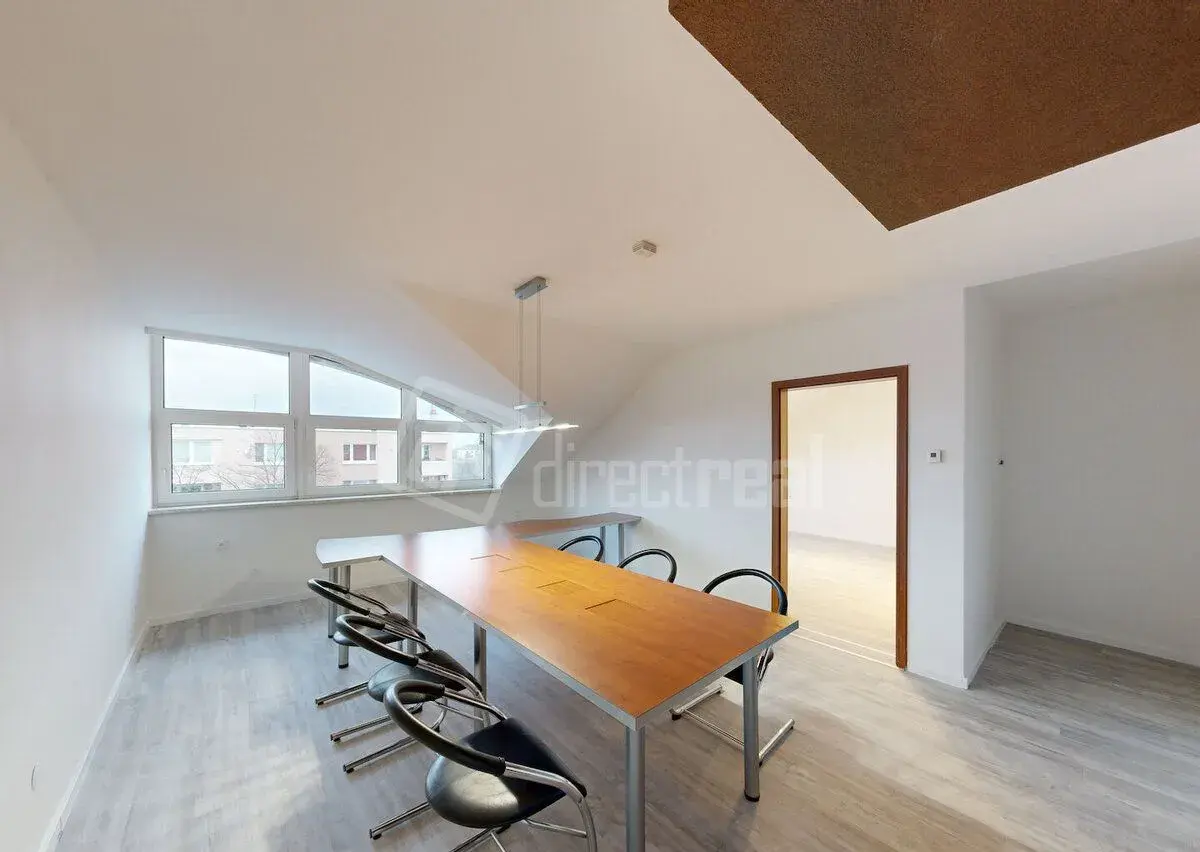 ADMINISTRATÍVNY PRIESTOR - KANCELÁRIA 41 m2 + PODIEL NA…
