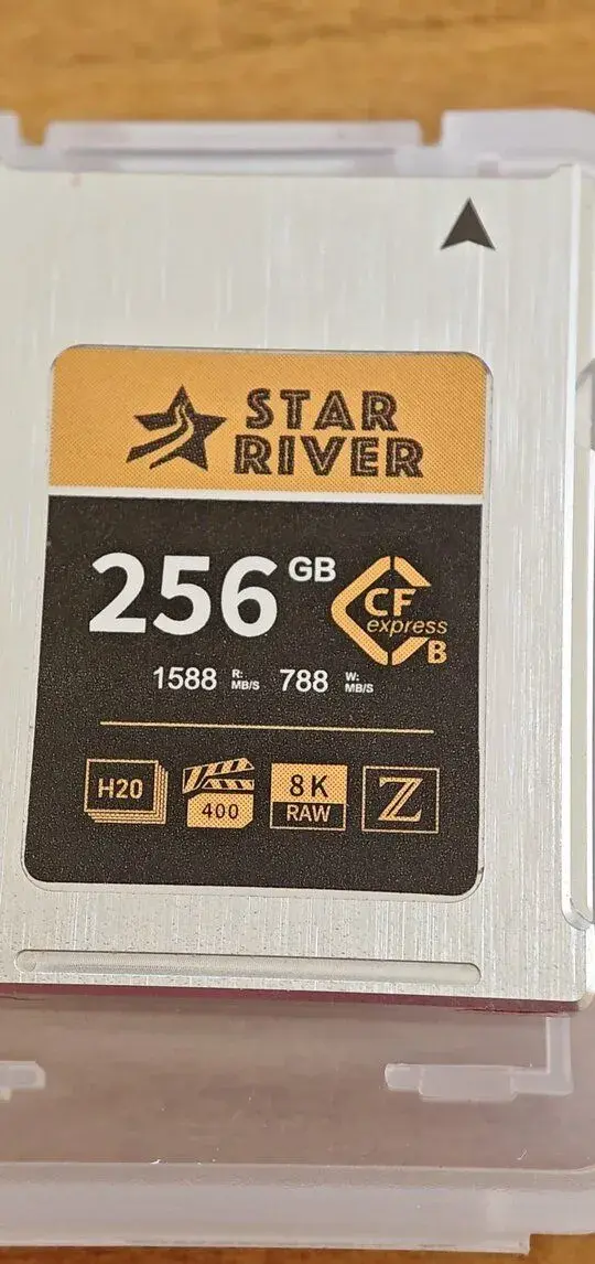 Pamäťovú kartu 256 GB CFexpress Type B