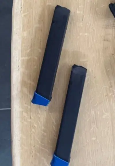 Glock zásobníky 33 r.