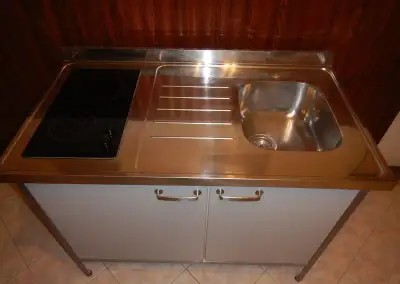 minikuchyňa Whirlpool, 5v1